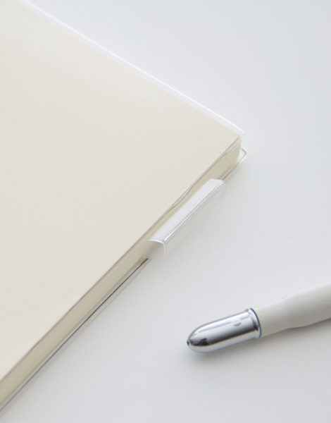 MD A4 PLASTIC COVER N5